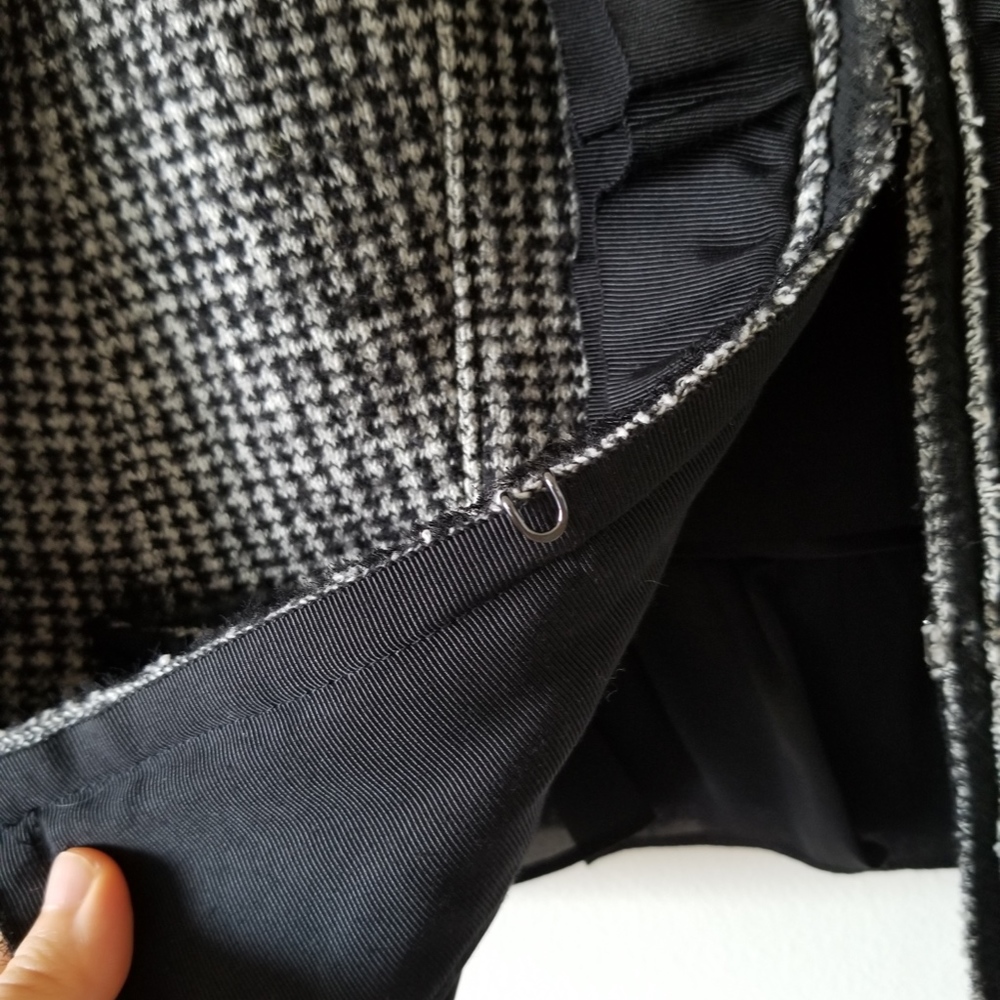 Ann Taylor Tweed Jacket - Picture 5 of 6